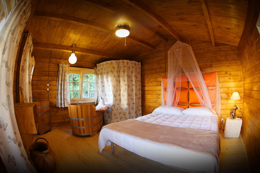 Ecolodge Langhe Cherasco Zimmer foto