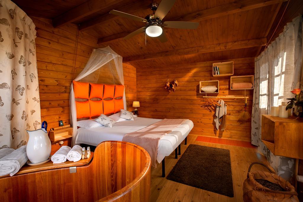 Ecolodge Langhe Cherasco Exterior foto